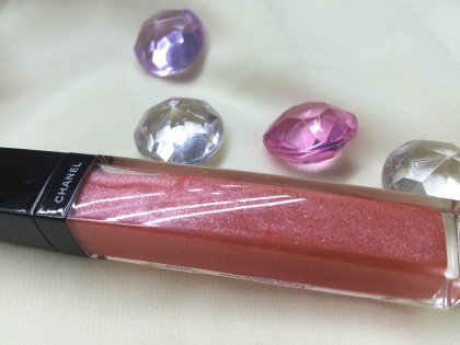 201609_hoyee_aqualumiere-gloss-chanel2