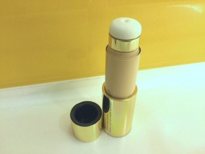 estee-lauder_foundation-stick-cushion10
